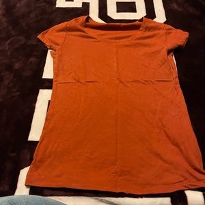 No Boundaries Medium Burgundy Shirt